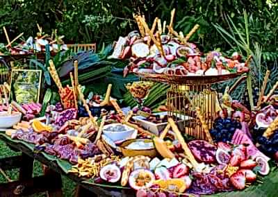 grazing tables cairns